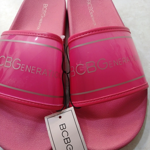 BCBG pink Slides NWT - Picture 3 of 6